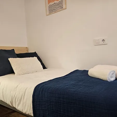 Confortable Апартаменты *
